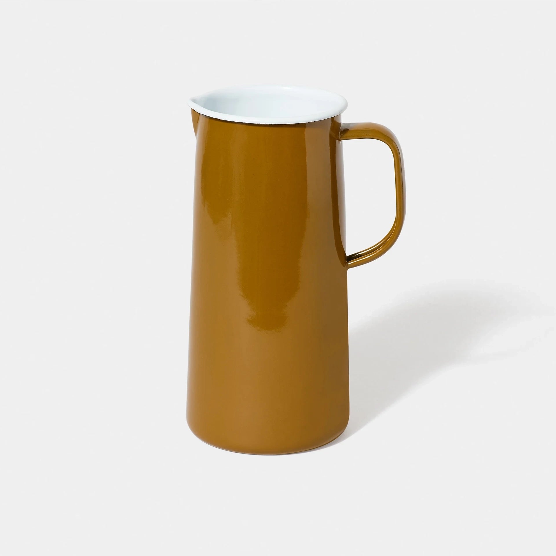 3 Pint Enamel Jug - Salted Caramel