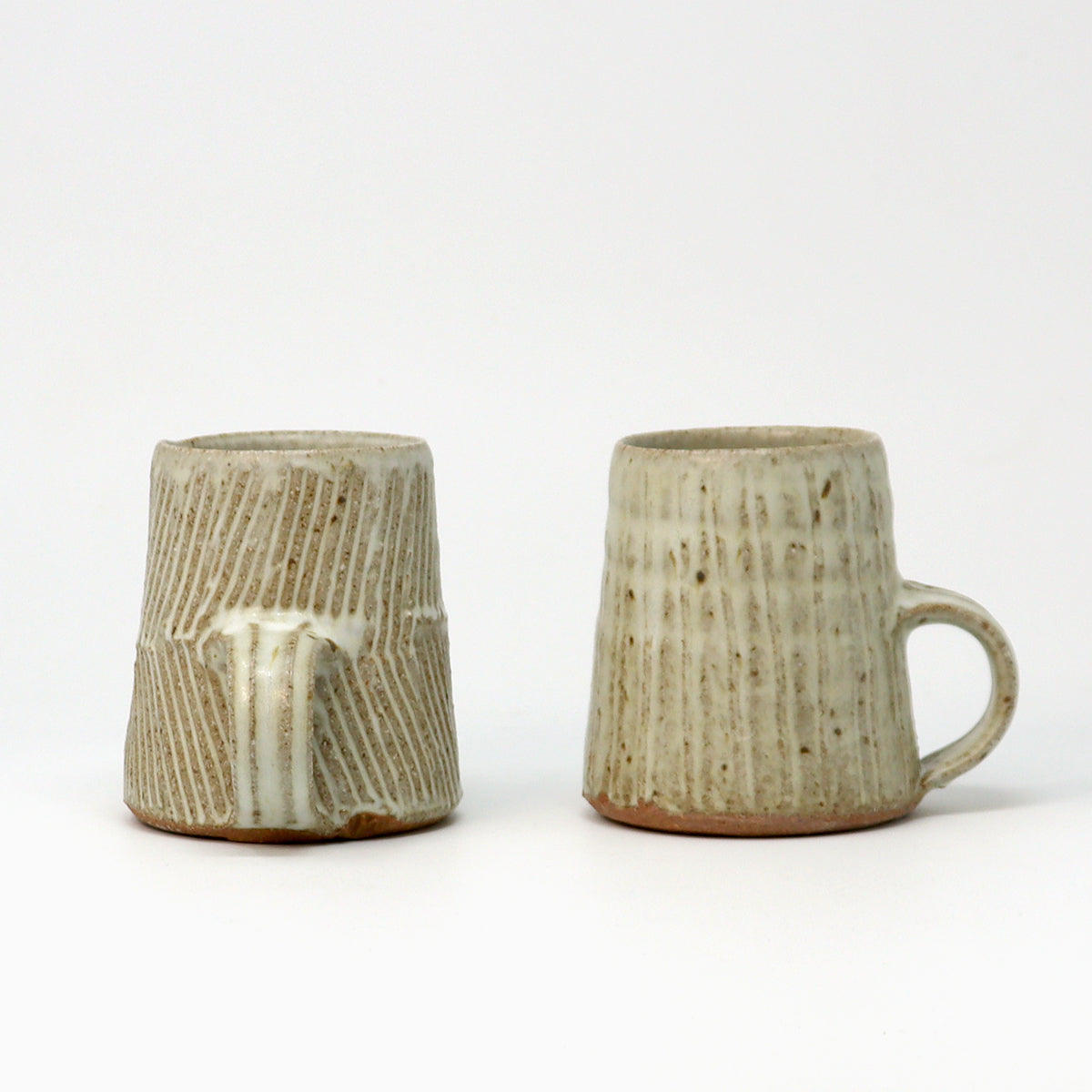 Double Incised Tapered Mug - Cornish Stone & Dolomite glaze