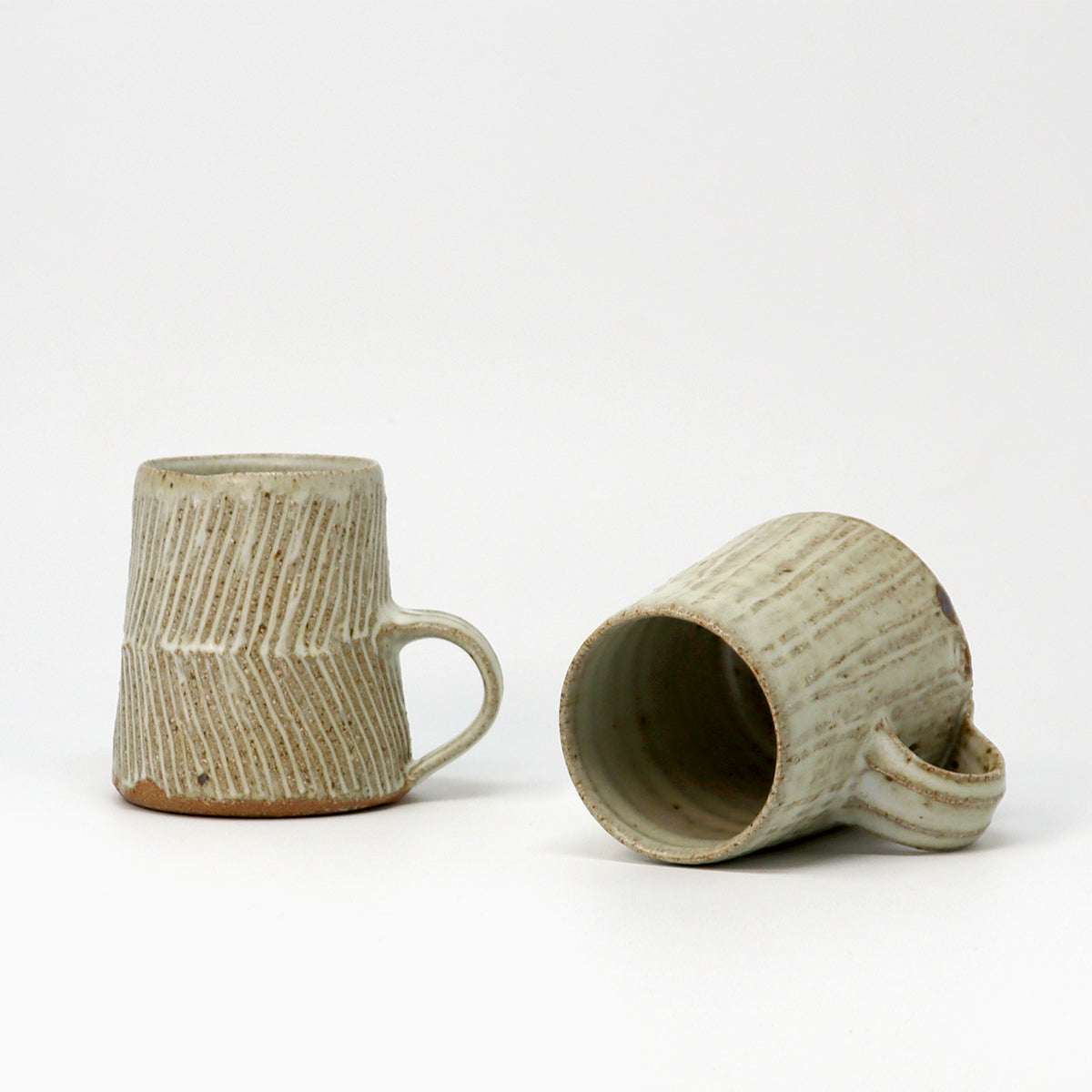 Double Incised Tapered Mug - Cornish Stone & Dolomite glaze