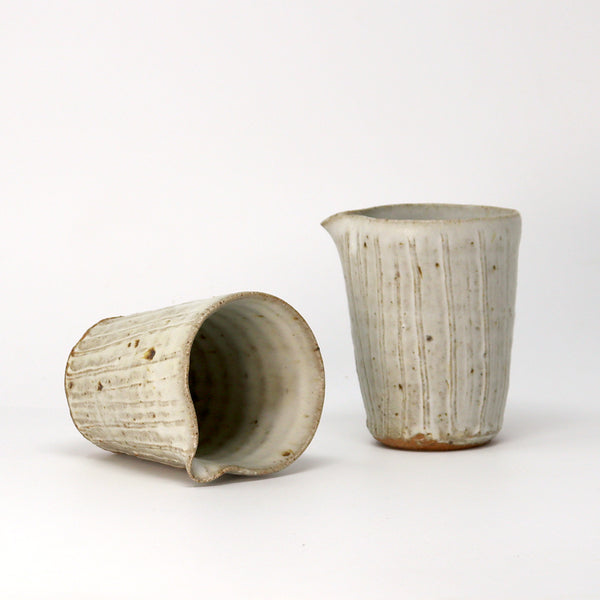 Textured Pourer - Cornish Stone and Dolomite glaze