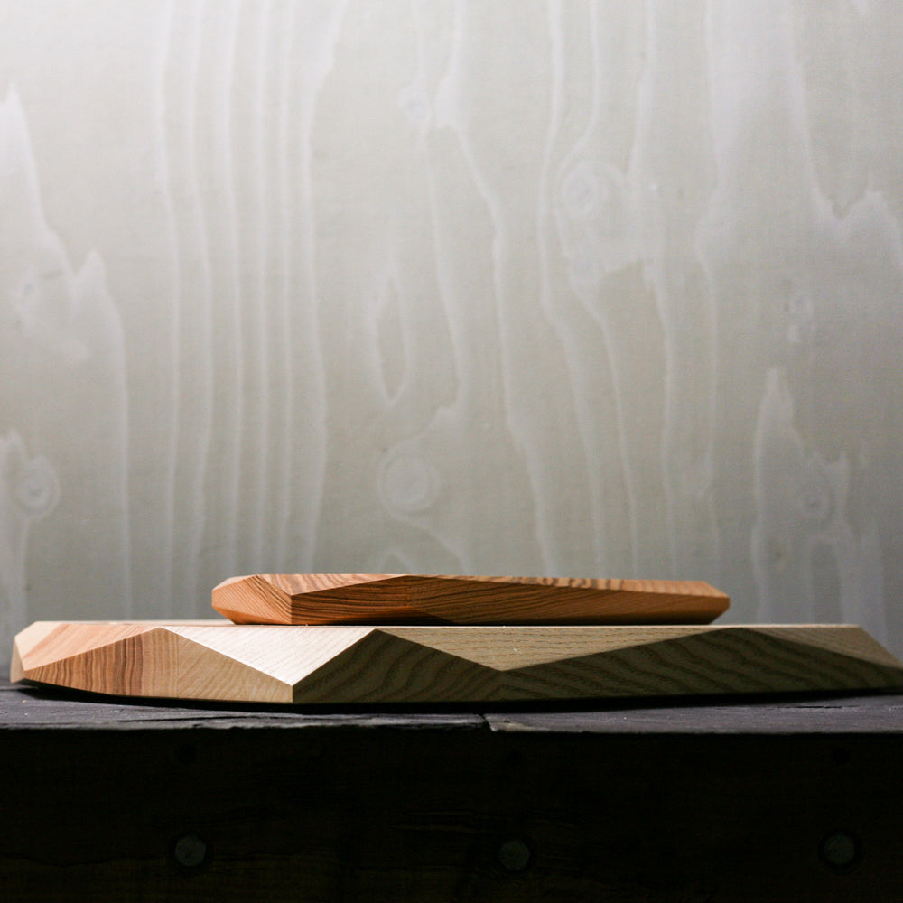 PLANE Carving Board Ash - Kobi & Teal
