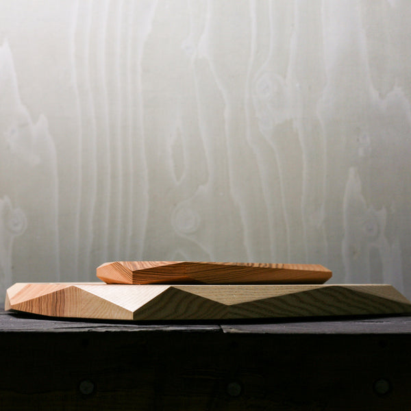 PLANE Carving Board Ash - Kobi & Teal